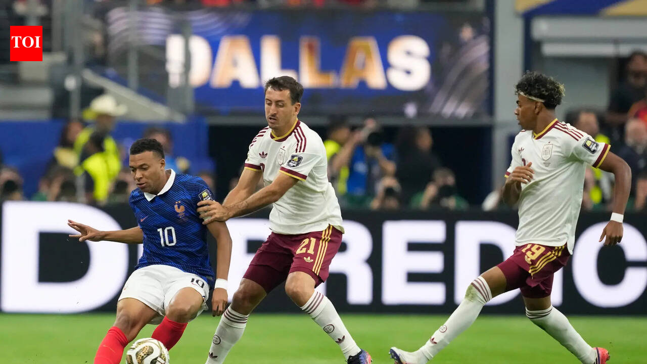 FIFA WC Live: FRA 0-1 ESP; Oyarzabal's penalty gives Spain the lead