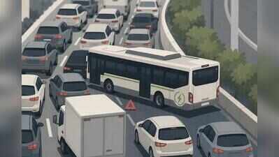 Dysfunctional PMPML bus causes serious traffic jam for over 2 hours on Airport road in Pune