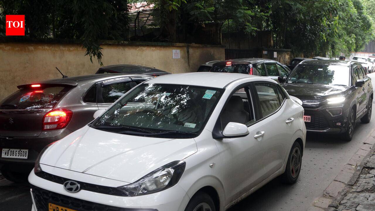 Sort out parking row amicably: HC tells hospital, neighbours