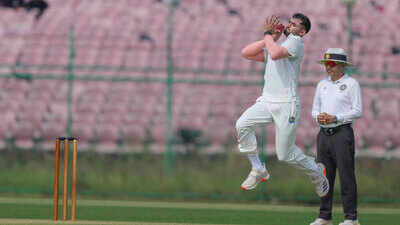 'Don’t settle for India A, aim for 100 Tests': Ashish Nehra’s advice to Ashok Sharma