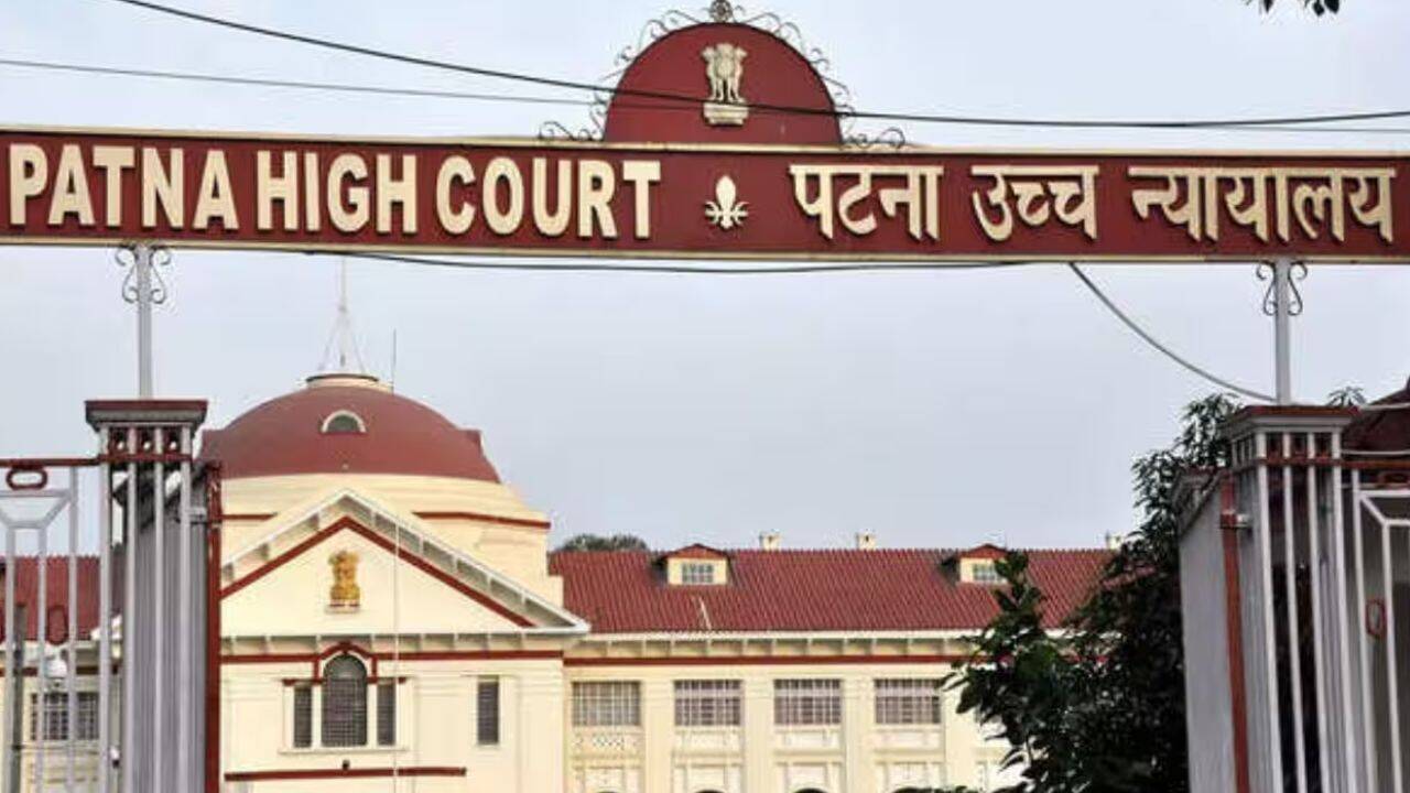 Removing woman's salwar, pressing her chest not attempt to rape: Patna HC acquits man