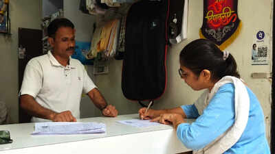 Poll officials flag duplicate enrolments, drive focuses on 1 voter, 1 address in Pune