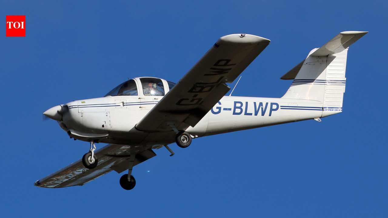 During a routine test flight from Liverpool, a pilot spelled “I’m bored” across a flight-tracking map, and aviation watchers followed the letters on Flightradar24