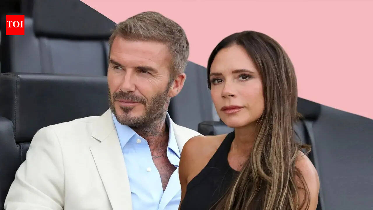 David Beckham and wife Victoria Beckham pose with Dallas Cowboys cheerleaders ahead of England’s FIFA World Cup 2026 semifinal