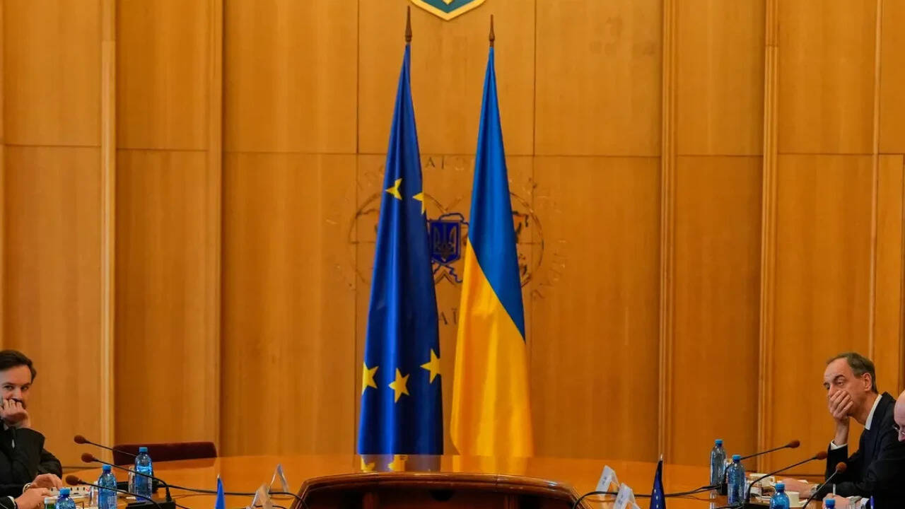 'Combine our strengths': EU, Ukraine sign multi-billion 'drone deal' to counter Russia