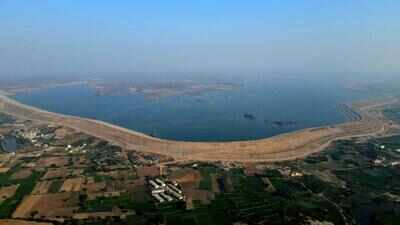 Hyderabad to tap rural water as Singur & Manjeera levels plunge