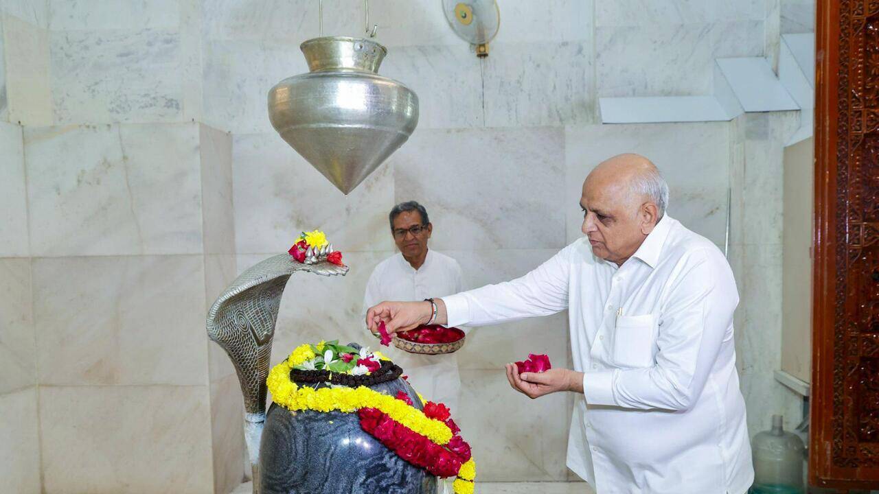 Prime Minister Narendra Modi, home minister Amit Shah wish Gujarat chief minister Bhupendra Patel on his birthday