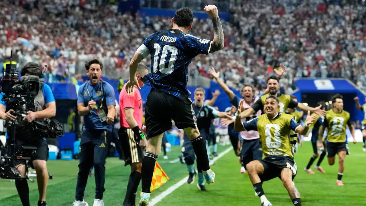 Argentina vs England FIFA World Cup SF match result: Lionel Messi shines as Argentina pull off stunner ag