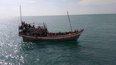 At least 500 Rohingya feared dead after two boats capsize in Bay of Bengal