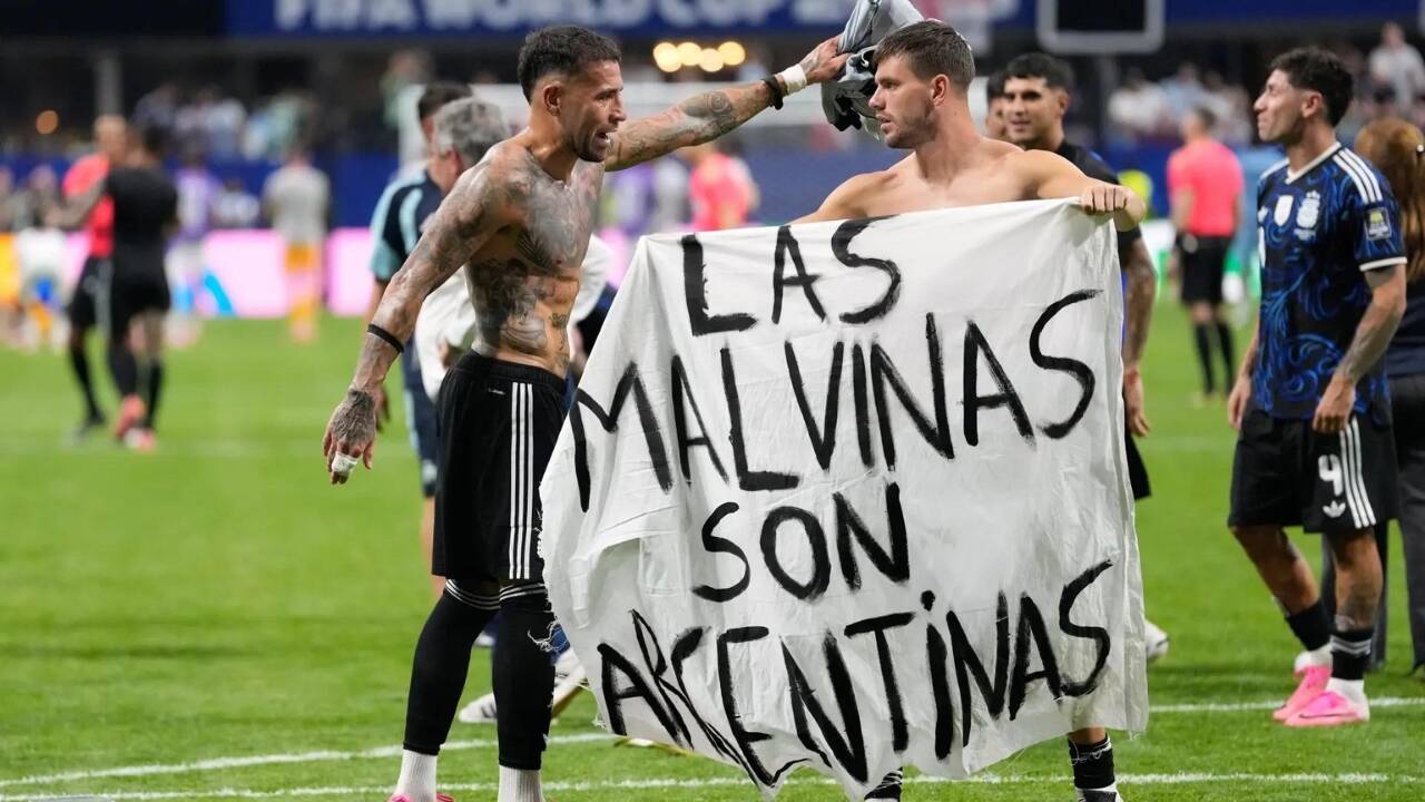 Falkland poster row spills over: British governement seeks FIFA action against Argentina