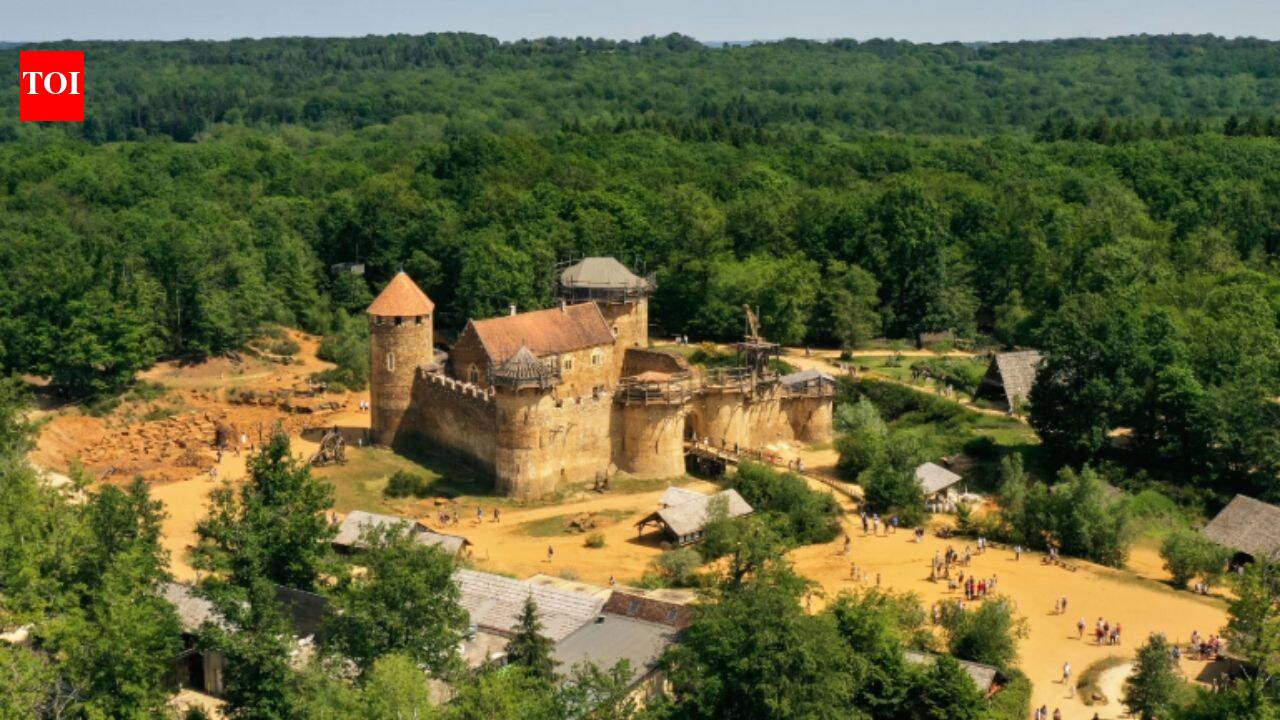 More than 60 artisans have spent over two decades building a castle like it's 1230; it's still not finished