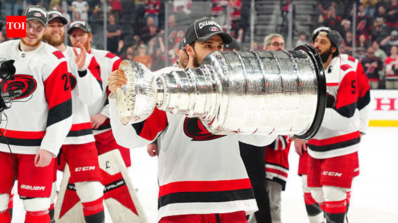 Carolina Hurricanes Stanley Cup winner Logan Stankoven surprises fans with unexpected Facebook Marketplace hockey gear listing during NHL offseason