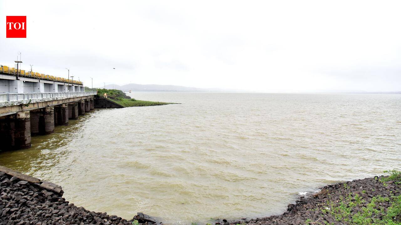 Nashik corporators push for rollback of water cut; civic body says no