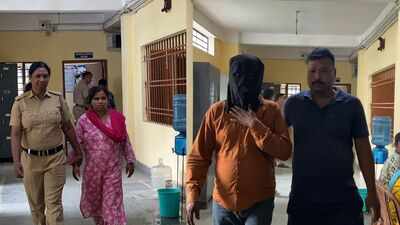 'Slit throat, beheaded': How wife, lover plotted husband's murder; 5 arrested in Bengal