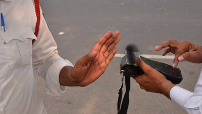 Gurgaon traffic cops seize motorcycle carrying 104 pending challans, Rs 3.44 lakh penalty