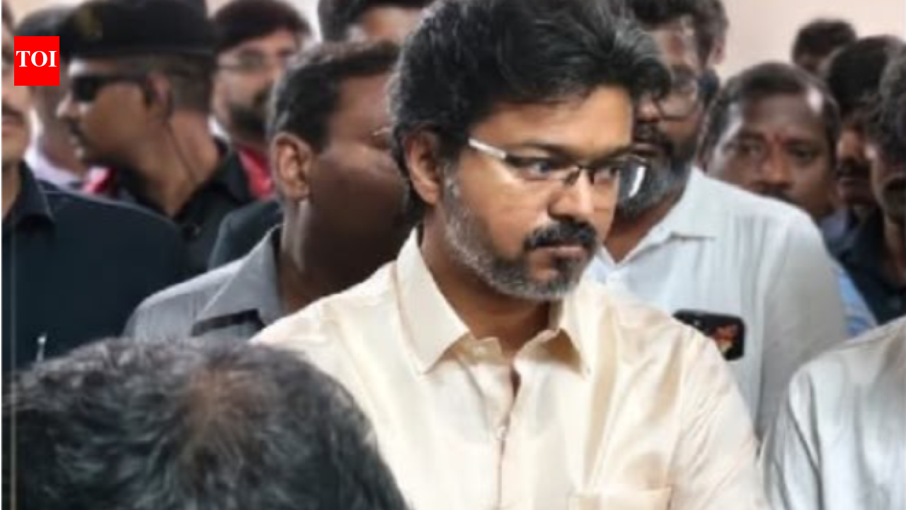 CM Vijay inspects adi dravidar hostel in Chennai; students tell him about worms in food