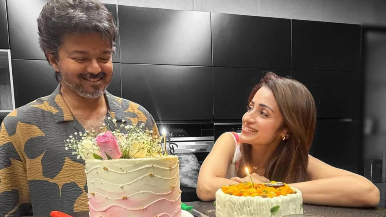 Vijay’s viral birthday cake now known as 'CM Cake'