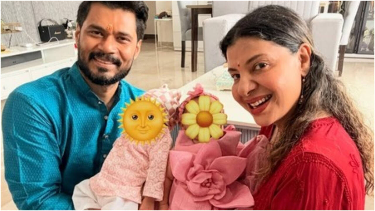 Sambhavna Seth, Avinash Dwivedi reveal names of their twin babies; see photos