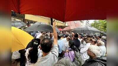 Hundreds protest outside TCP office, demand repeal of Section 39A
