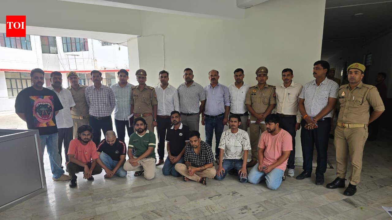 Seven held as fake call centre which duped over 100 US citizens of ₹50 cr busted