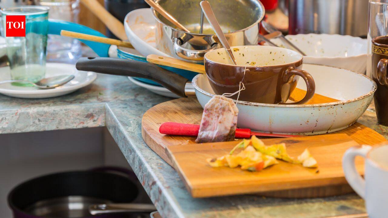 6 Kitchen essentials that can naturally fix your dirty, greasy kitchen