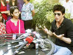 SRK clears controversy!