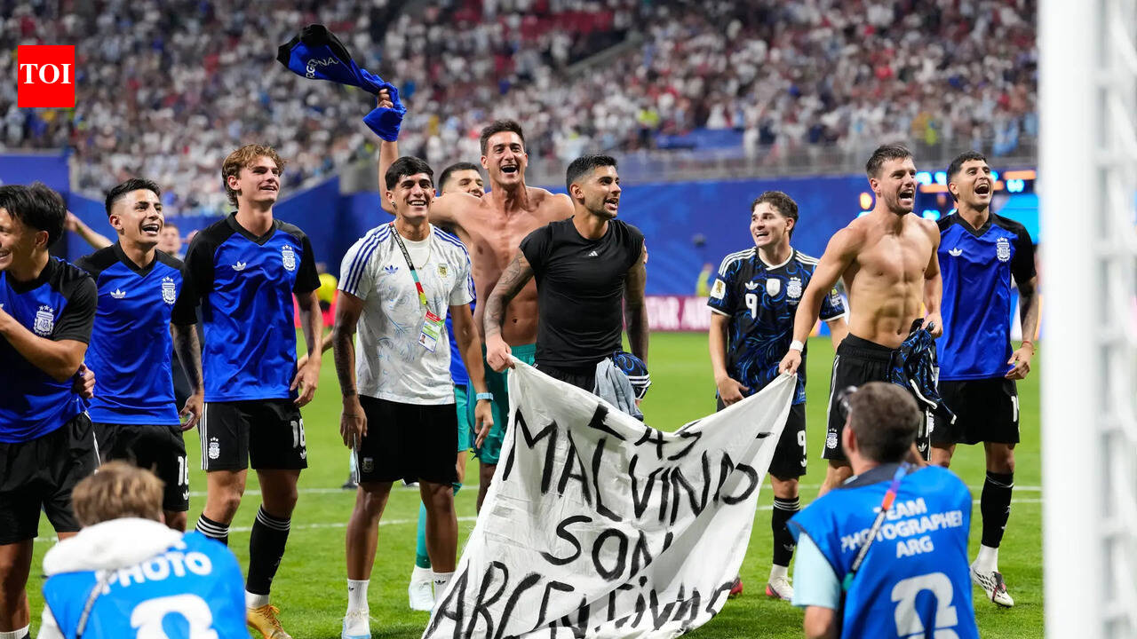 Will Argentina stars miss World Cup final under FIFA rules? Decision looms over Falklands banner celebration