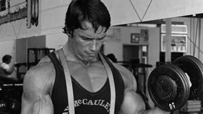 Quote of the day by Arnold Schwarzenegger: 'If you want to turn a vision into reality, you have to give 100% and never stop believing in your dream,' when 'The Terminator' actor shared secret of his success