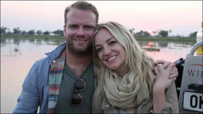 The Bear’ star Abby Elliott and husband Bill Kennedy file for divorce after 10 years of marriage