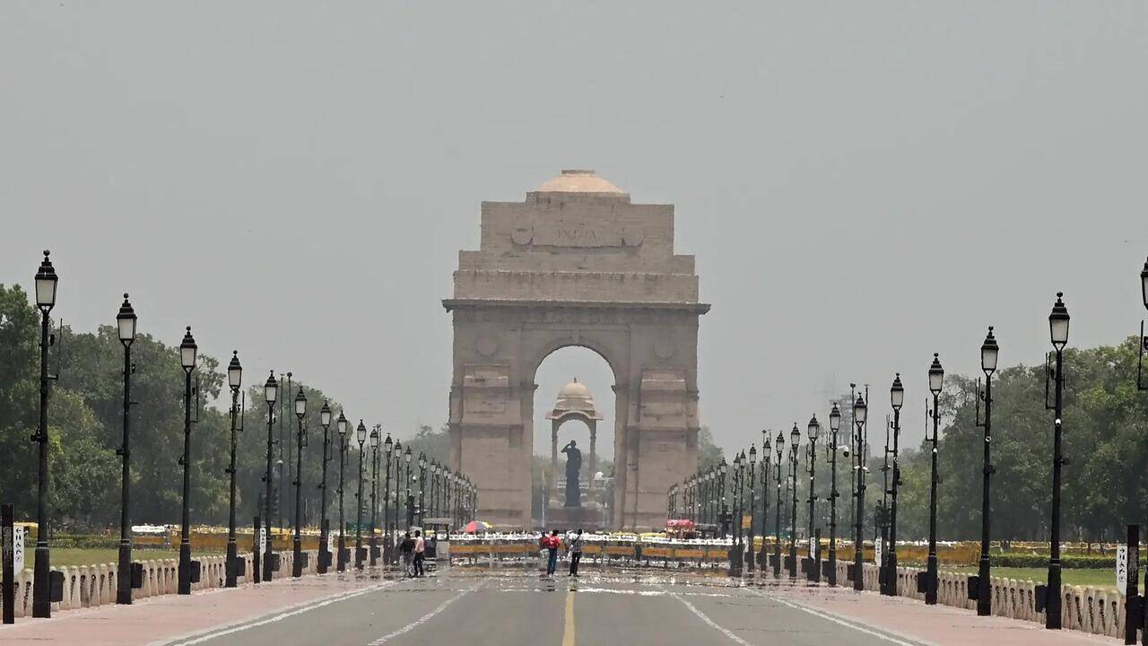 Delhi among world's cheapest cities for property despite lowest salaries