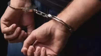 Truck driver arrested from Gujarat for killing fellow driver with iron rod over caste dispute in Maharashtra