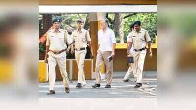 Tejpal’s lawyer tells HC complainant didn’t want FIR, calls both “political victims”