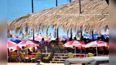 Beach huts, shack licence renewal deadline extended to Sep 15