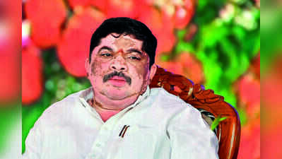 Ponnam orders strict vehicle checks across Telangana