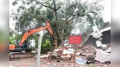 Resort, cricket grounds razed to reclaim Rs 2,400-crore plot