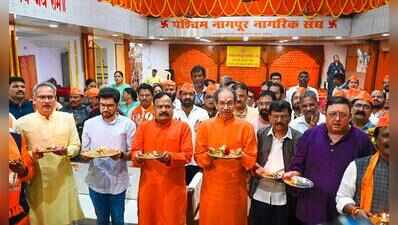 Uddhav targets Bhagwat, asks is this Hindu Rashtra