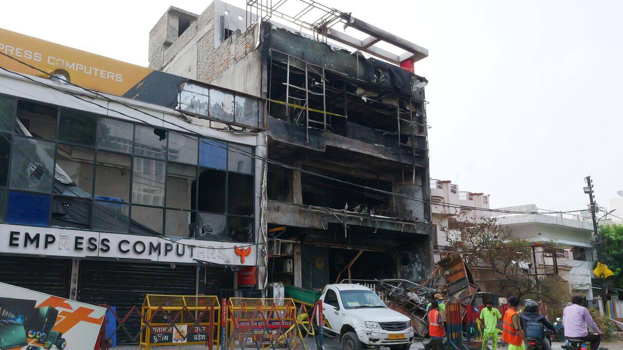 Aliganj fire case: Court orders probe into role of civic, fire officials