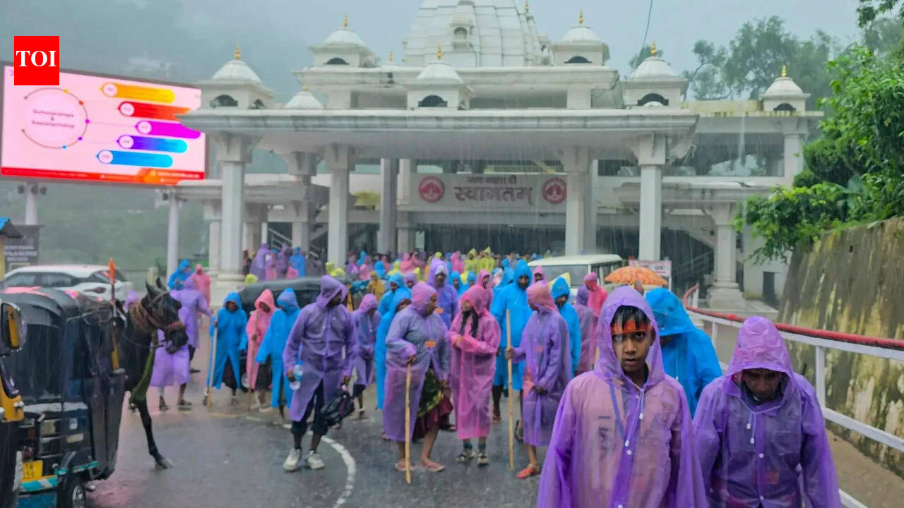 After Amarnath Yatra, Vaishno Devi Yatra suspended as heavy rain lashes Jammu and Kashmir