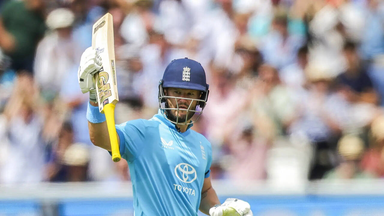 IND vs ENG LIVE: Duckett scores 100 as England continue to dominate at Lord's