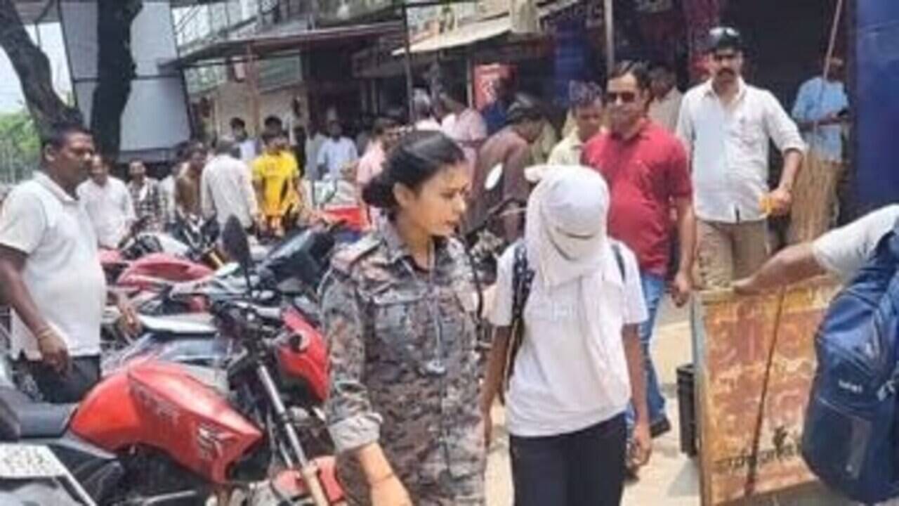 Police raid H’bag restaurant over alleged illegal activities