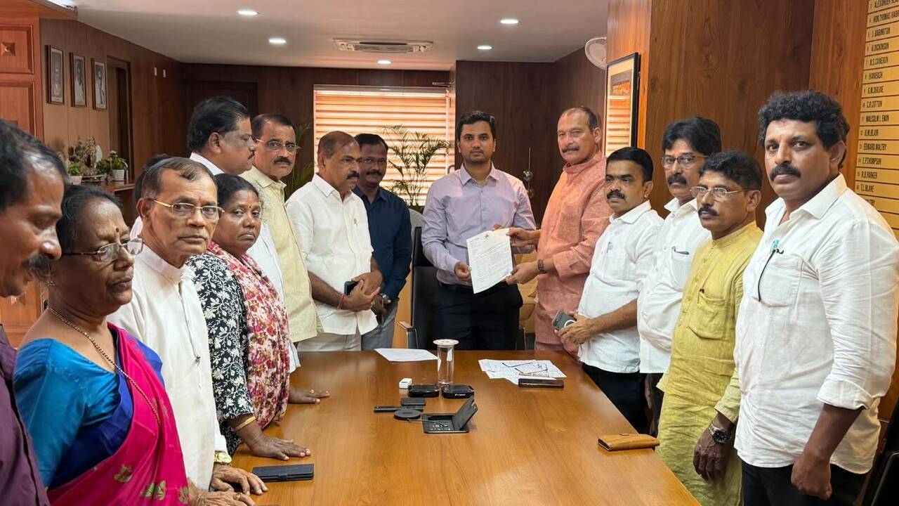 Congress submits memorandum citing lapses in SIR process