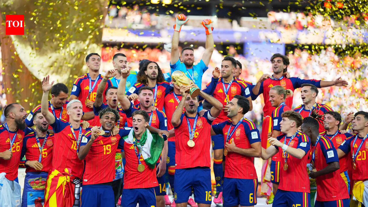 Spain outclass Messi's Argentina! Ferran Torres fires La Roja to second FIFA World Cup