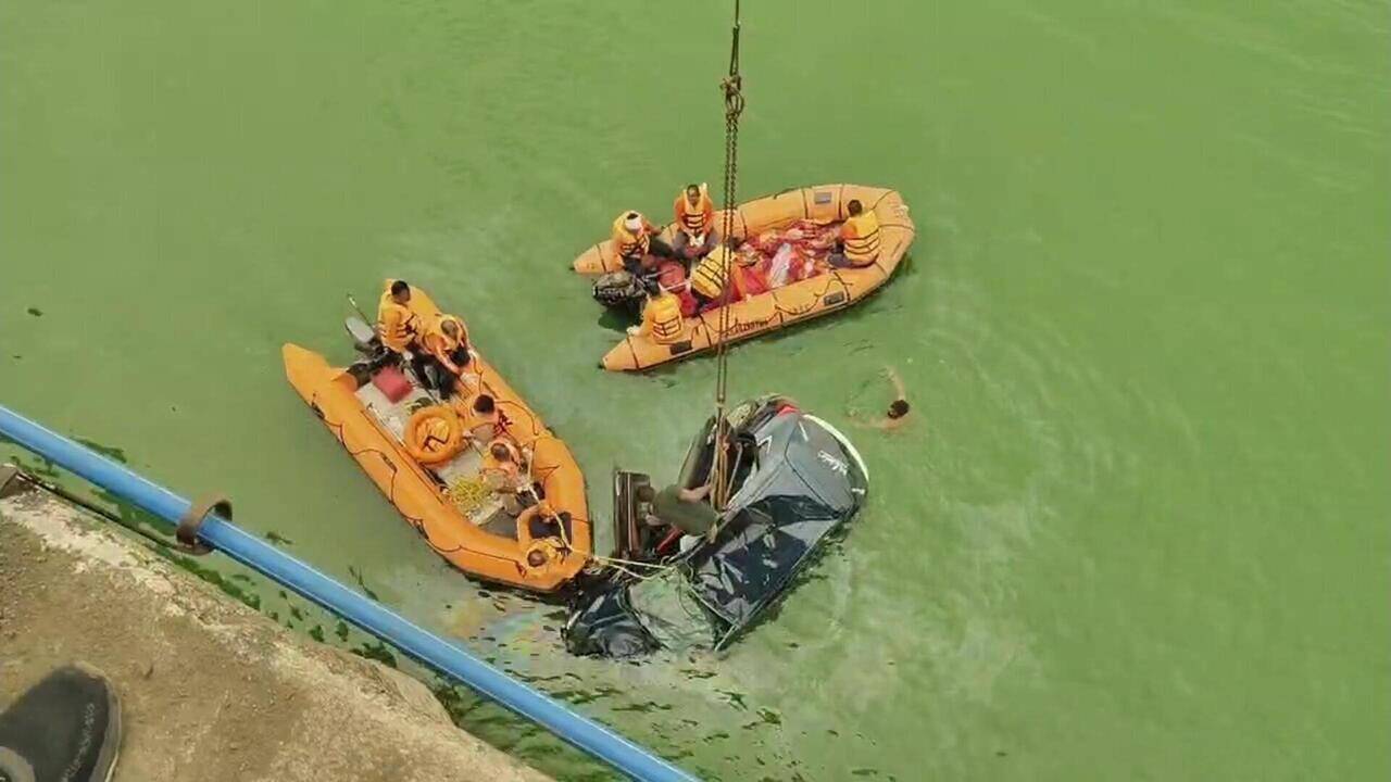 ​Autopsy reveals 2 children were killed with sharp weapon before Nanded teacher drove car into Godavari
