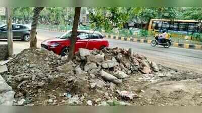 Clogged drains, stagnant water trigger dengue fear in Indirapuram