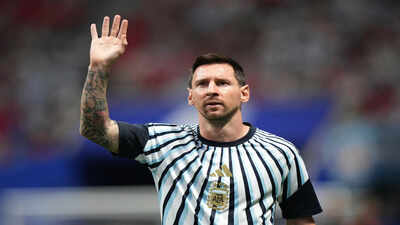 Lionel Messi creates history before kick-off, becomes first captain to lead a nation in three World Cup finals