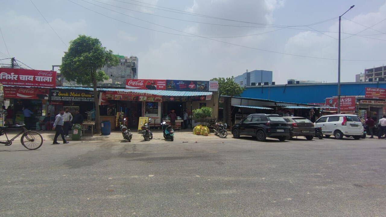 Farmers oppose Noida allotment of plots locked in dispute
