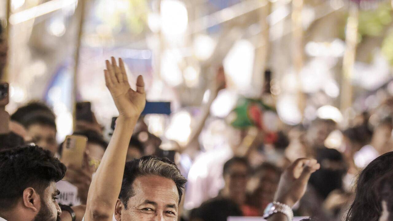 Youths rally in Pune to support Wangchuk’s protest over NEET paper leak