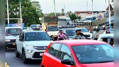 CoEP flyover traffic test draws commuters’ flak as congestion shifts, not eases