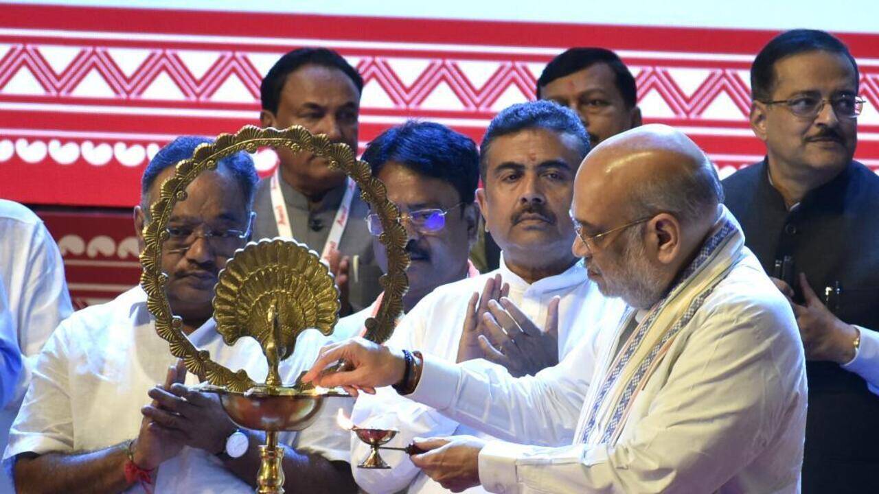Gujarat will keep bringing investments to Bengal: Amit Shah