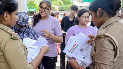 एनटीए ने 5 एनईईटी उम्मीदवारों के नाम बताए, ओएमआर के दावे डिजिटल जालसाजी पर आधारित हैं